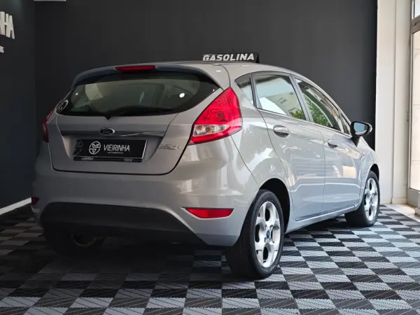 Ford Fiesta 1.25 Titanium 15