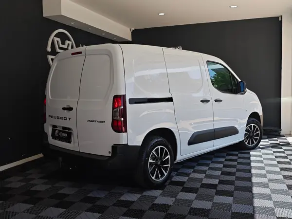 Peugeot Partner Active 18