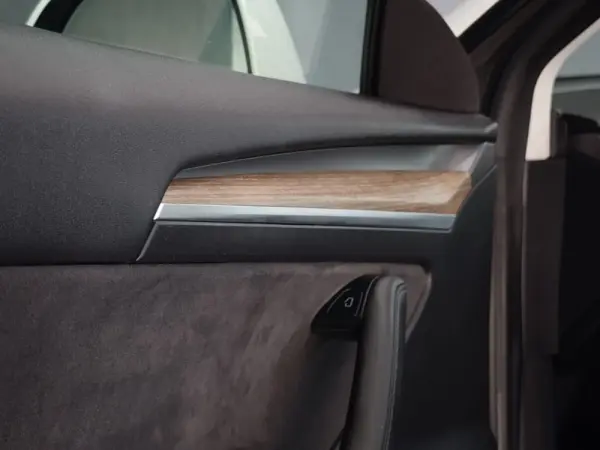 Tesla Model 3 Long Range Tração Integral 26