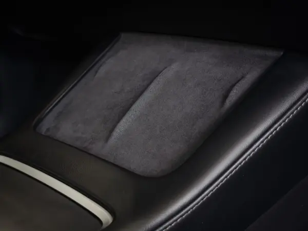 Tesla Model 3 Long Range Tração Integral 43