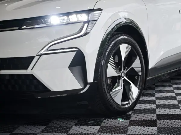 Renault Mégane E-Tech EV40 130hp boost charge Techno 7