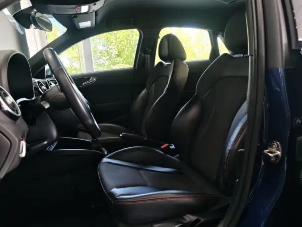 Audi S1 Sportback 2.0 TFSi quattro 36