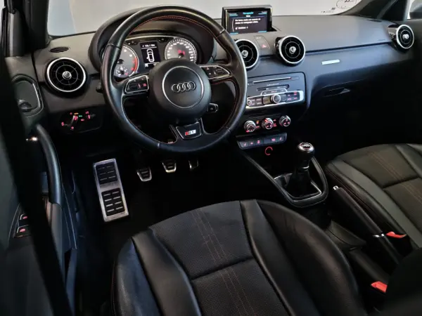 Audi S1 Sportback 2.0 TFSi quattro 39