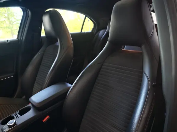 Mercedes-Benz A 200 CDI 7G-DCT AMG Line 33
