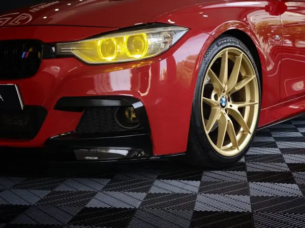 BMW 320 d Pack M 8