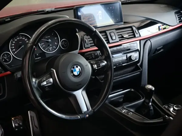 BMW 320 d Pack M 27