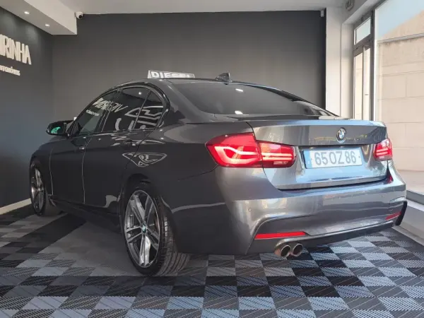 BMW 320 d Auto Pack M 17