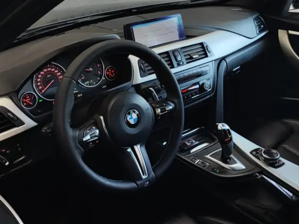 BMW 320 d Auto Pack M 31