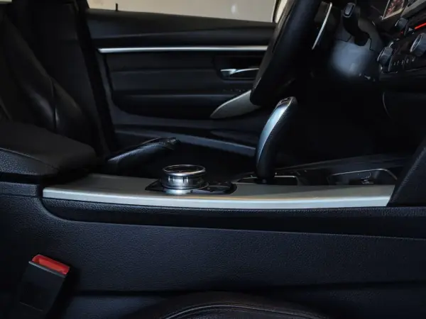BMW 320 d Auto Pack M 38