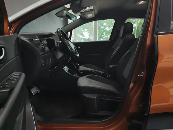 Renault Captur 1.5 dCi Exclusive EDC 22
