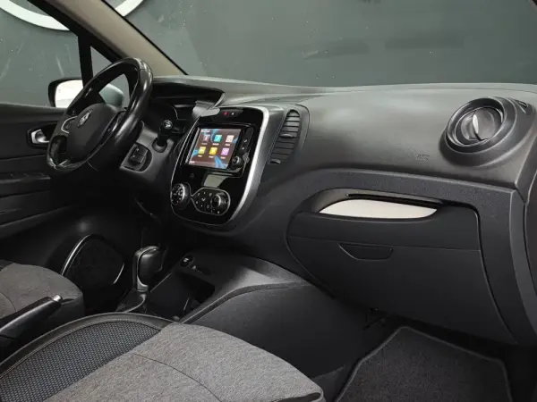Renault Captur 1.5 dCi Exclusive EDC 34
