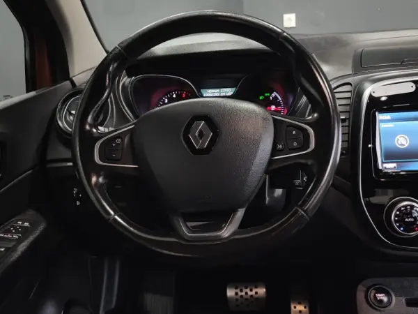 Renault Captur 1.5 dCi Exclusive EDC 48