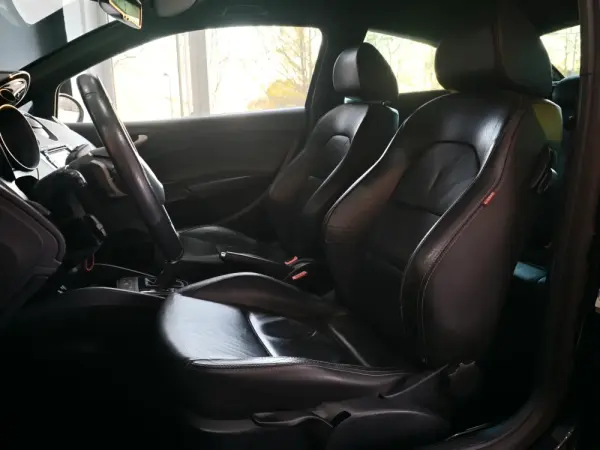 SEAT Ibiza Outro 24