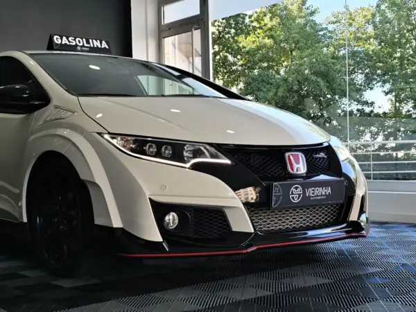 Honda Civic 2.0 VTEC Turbo Type R GT 6