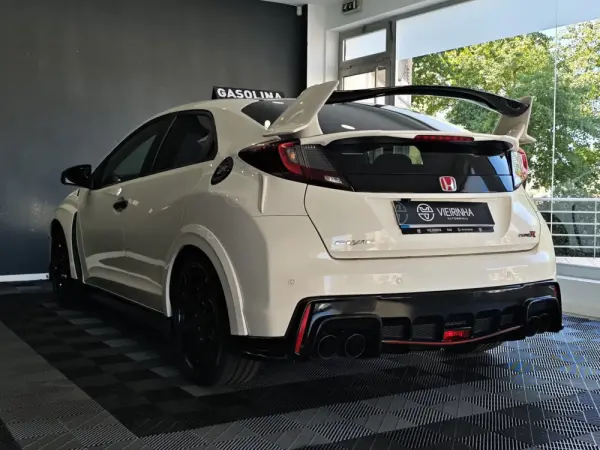 Honda Civic 2.0 VTEC Turbo Type R GT 28