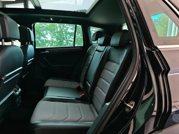 Volkswagen Tiguan 1.5 TSI R-Line DSG 64