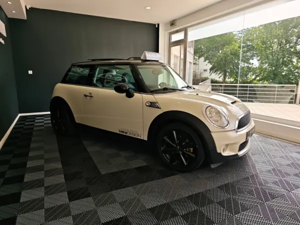 MINI 3 Portas Cooper S 16