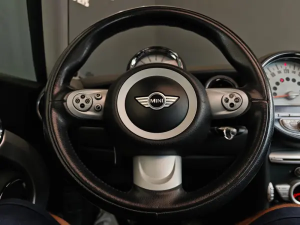 MINI 3 Portas Cooper S 52