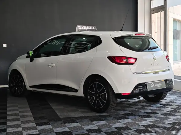 Renault Clio 1.5 dCi Dynamique S 82g 23