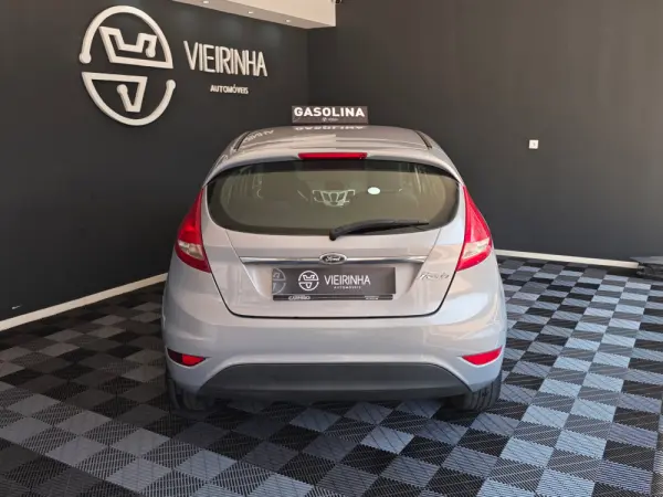 Ford Fiesta 1.25 Titanium 20
