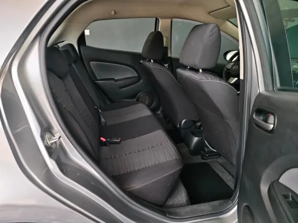 Mazda 2 1.3 MZR Comfort 39
