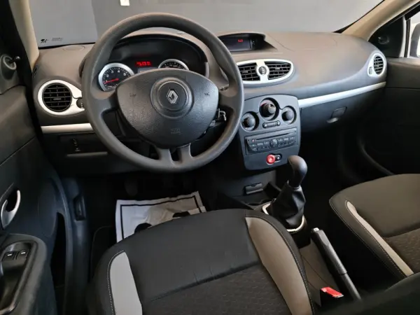 Renault Clio Dynamique 35