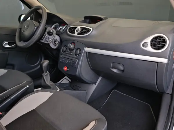 Renault Clio Dynamique 40