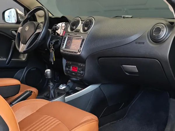 Alfa Romeo MiTo Distinctive 46