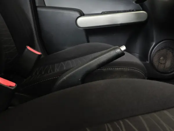 Mazda 2 1.3 MZR Comfort 33