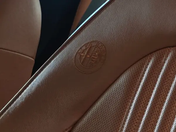 Alfa Romeo MiTo Distinctive 38