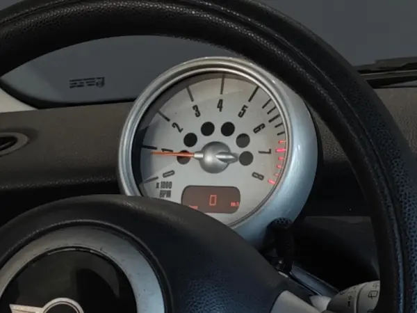 MINI 3 Portas ONE 33
