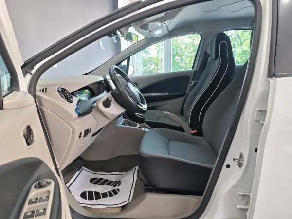 Renault Zoe (c/ Bateria) 22 kwh Life 30