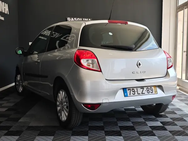 Renault Clio Dynamique 21