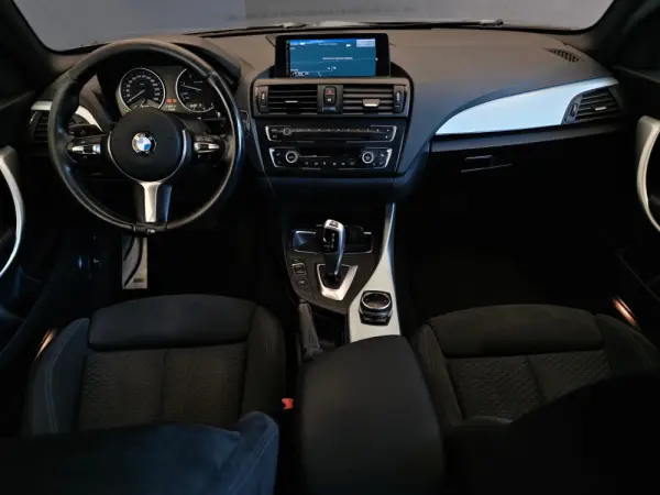 BMW 118 dA Pack M 40