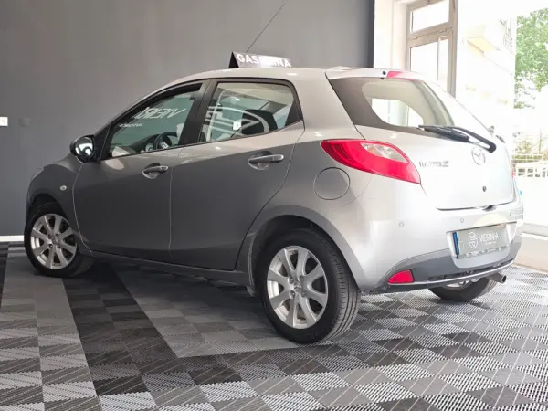 Mazda 2 1.3 MZR Comfort 18