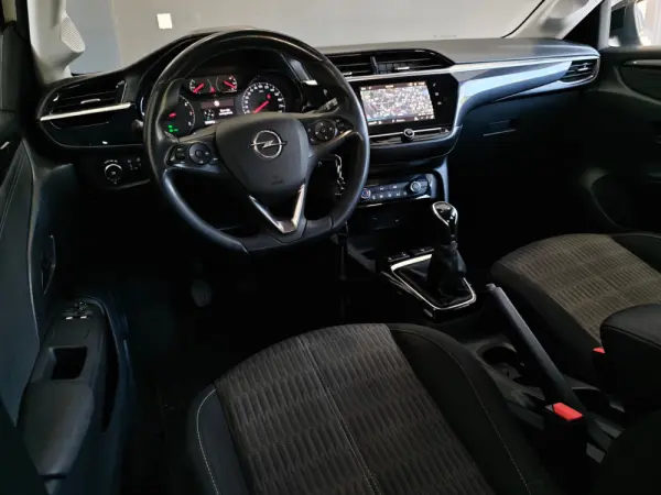 Opel Corsa 1.2 Elegance 44