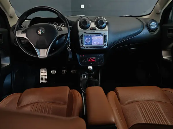 Alfa Romeo MiTo Distinctive 44