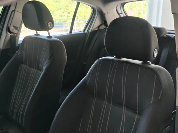 Opel Corsa 1.2 Enjoy 28