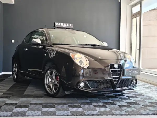 Alfa Romeo MiTo Distinctive 13