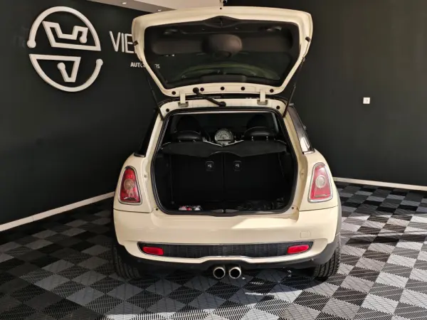 MINI 3 Portas Cooper S 53