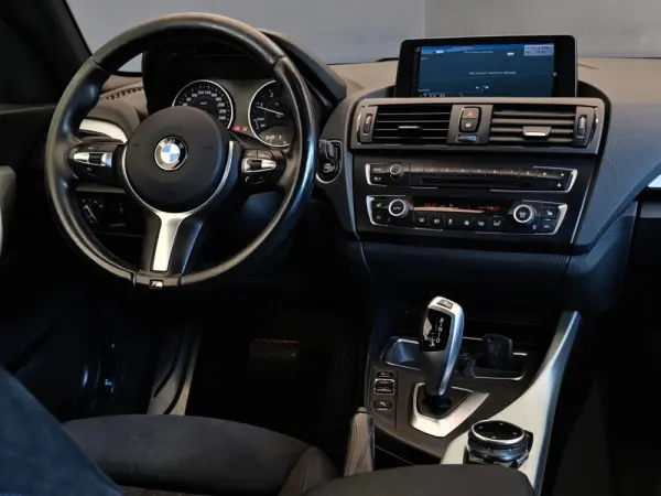 BMW 118 dA Pack M 43