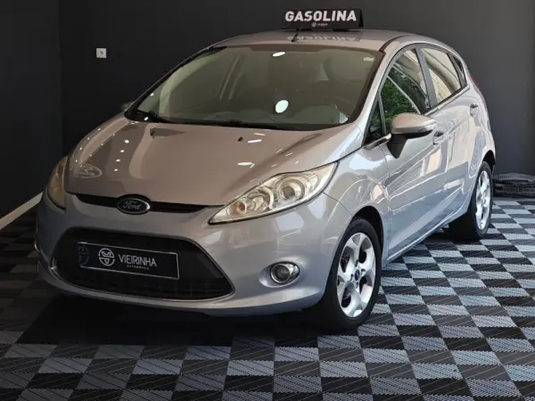Ford Fiesta 1.25 Titanium 10