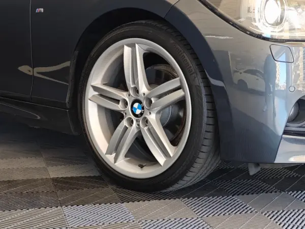 BMW 118 dA Pack M 21