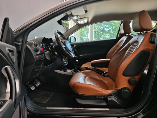 Alfa Romeo MiTo Distinctive 35