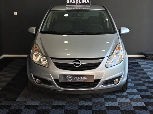 Opel Corsa 1.2 Enjoy 4