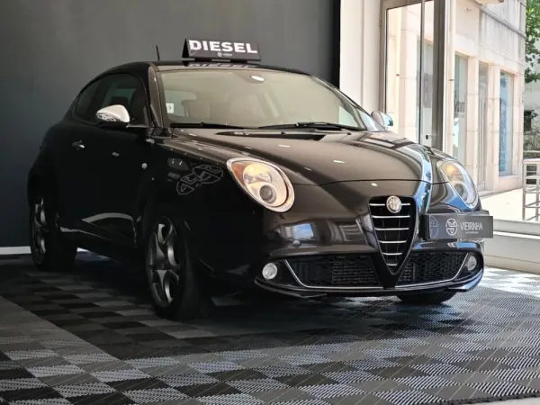 Alfa Romeo MiTo Distinctive 5