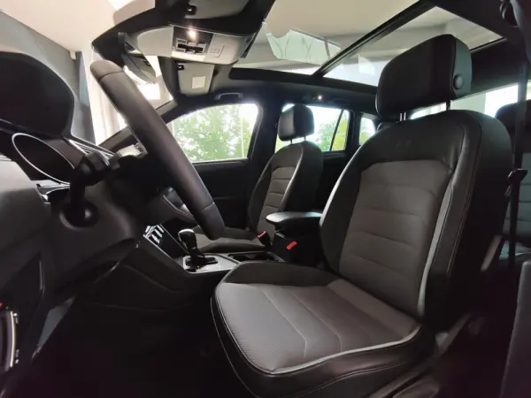 Volkswagen Tiguan 1.5 TSI R-Line DSG 42