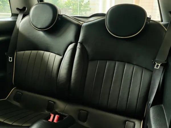 MINI 3 Portas Cooper S 38