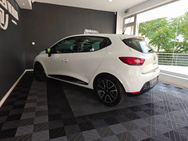 Renault Clio 1.5 dCi Dynamique S 82g 24