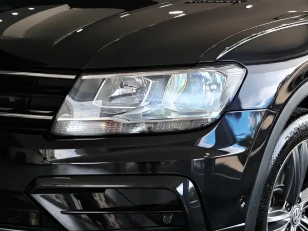Volkswagen Tiguan 1.5 TSI R-Line DSG 14